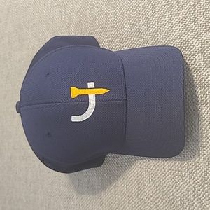 Great condition Short Par 4 Golf Hat Flexfit L/XL